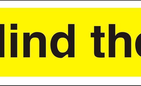 SECO Warning Safety Sign Mind The Step Semi Rigid Plastic 300 x 50mm - W0185SRP300X50