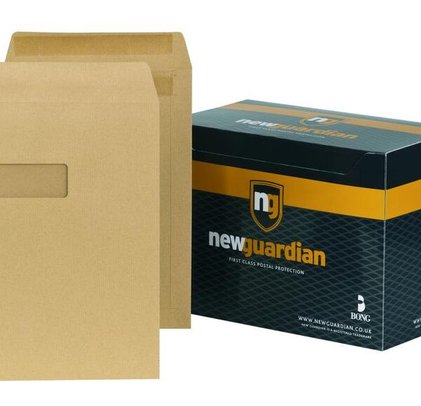 New Guardian Pocket Envelope C4 Self Seal Window 130gsm Manilla (Pack 250) - M27503