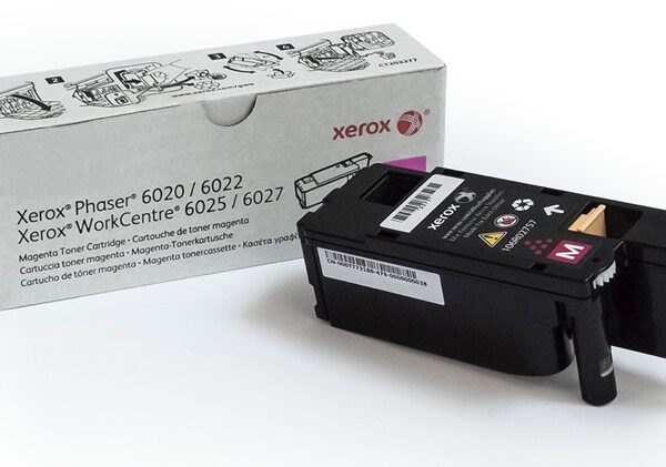 Xerox 106R02757 Toner Cartridge Magenta